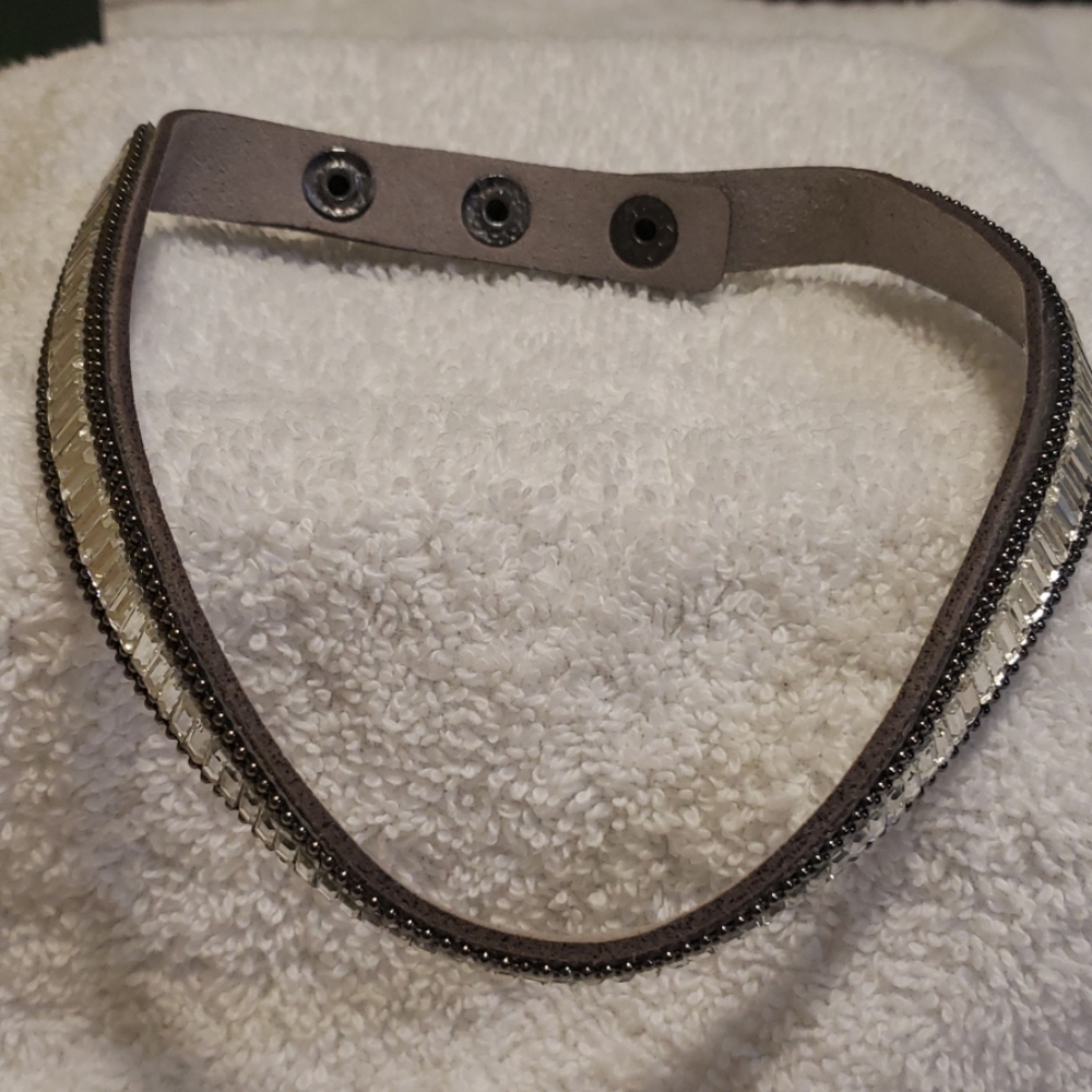 Rhinestone choker